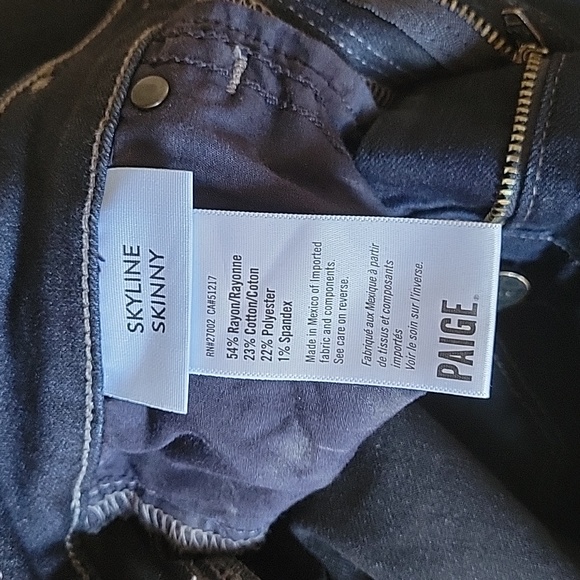 Paige Skyline Skinny, size 26 jeans - Picture 4 of 5